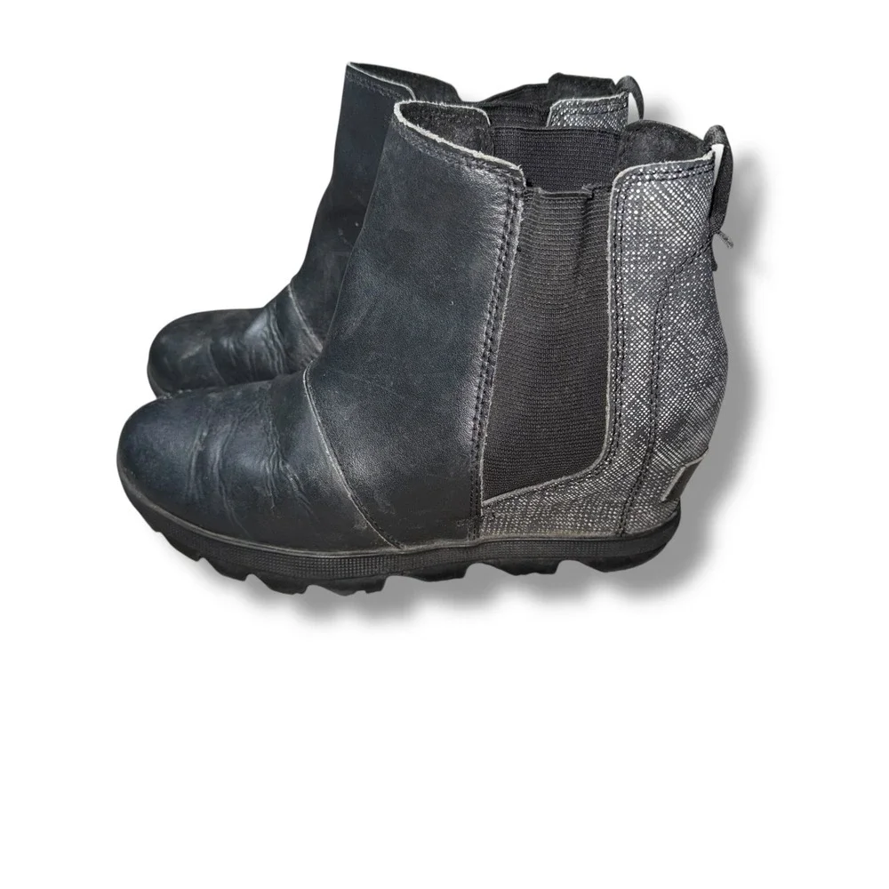 Sorel Joan‎ of Arctic Wedge II Chelsea Boots Kids 1 Black Silver Good NY1945-011